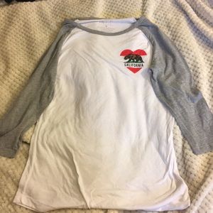 California logo tee